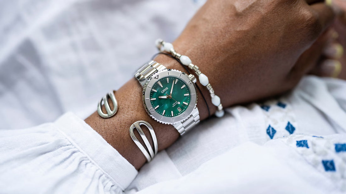 Oris Artelier Bracenet Dameshorloge 36,5mm met roestvrijstalen band en groene wijzerplaat, Swiss Made dames horloge voor elke gelegenheid