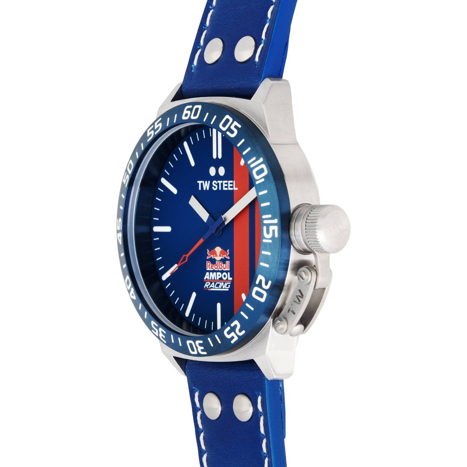 TW Steel CS112 45mm Canteen horloge met blauw-rode wijzerplaat en Red Bull Ampol logo. Sportief herenhorloge met blauwe lederen band.