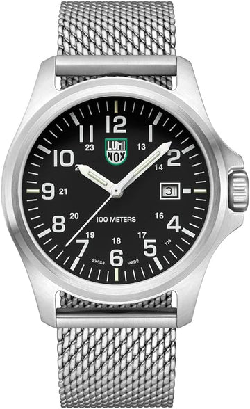 Luminox P-38 GMT Herenhorloge 44mm Serie 9520 met zwart wijzerplaat, datumweergave en roestvrijstalen mesh band, Swiss Made design.