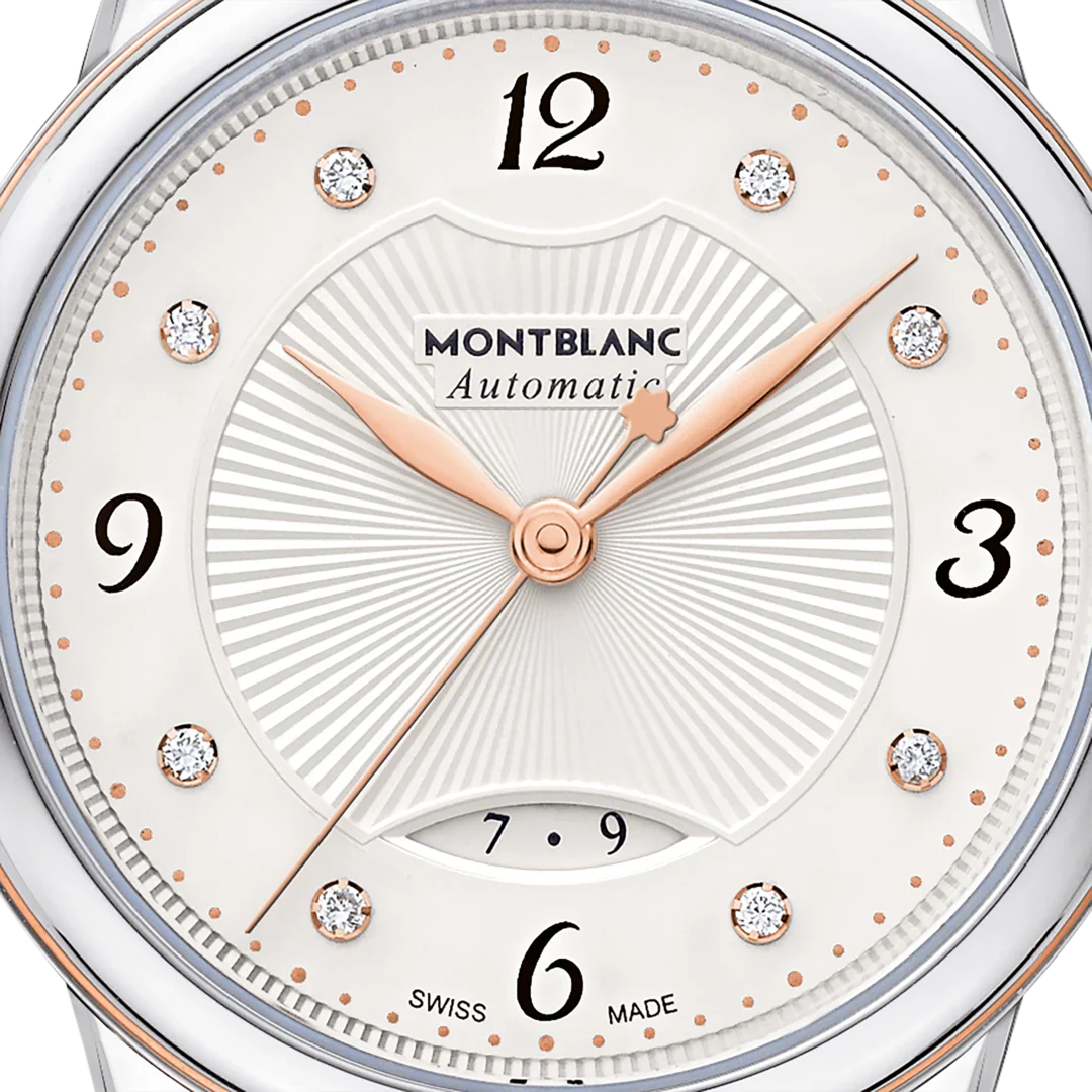 Montblanc Bohème Date Automatic ref:111058 dameshorloge 30mm met roségouden wijzers, diamantindexen en datumvenster op 6 uur. Luxe Swiss Made horloge voor dames.