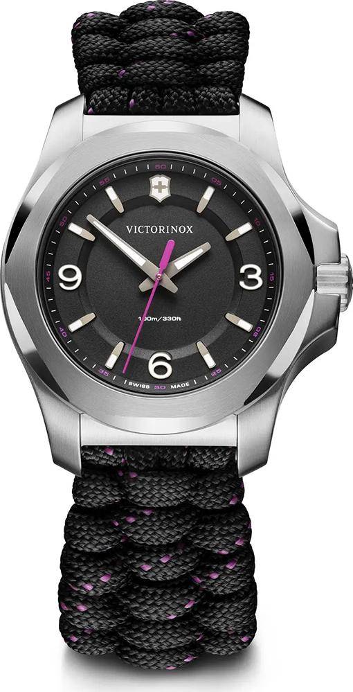 Victorinox I.N.O.X. dameshorloge 37mm met zwart paarse paracord band en roestvrijstalen kast, waterdicht tot 200 meter.