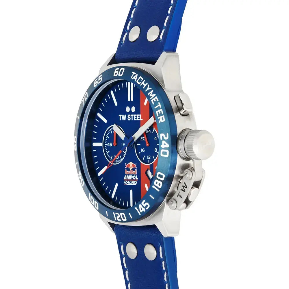 TW Steel Canteen CS122 Herenhorloge 45mm Redbull met blauwe leren band en tachymeter bezel, sportief ontwerp voor mannen.