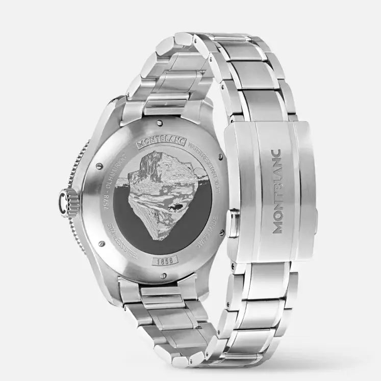 Montblanc 1858 Iced Sea Automatic Date ref: 129371 herenhorloge 41mm met roestvrijstalen band en gegraveerde kastachterkant met ijsbergdesign.